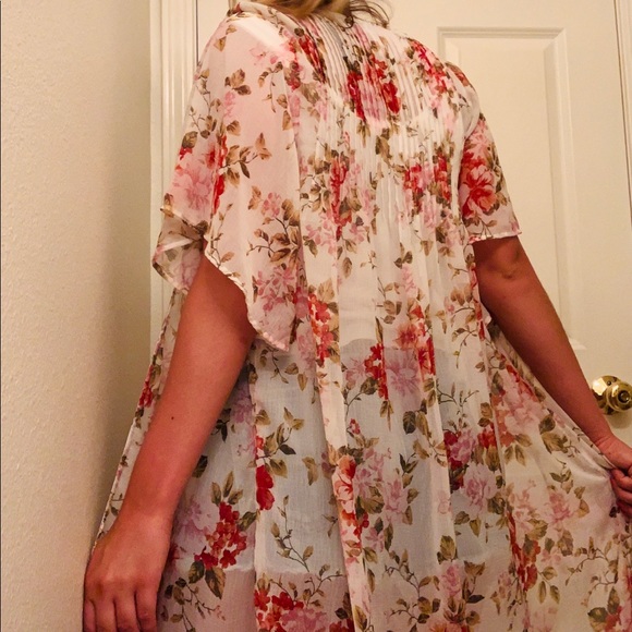 Cardigan - Picture 2 of 4